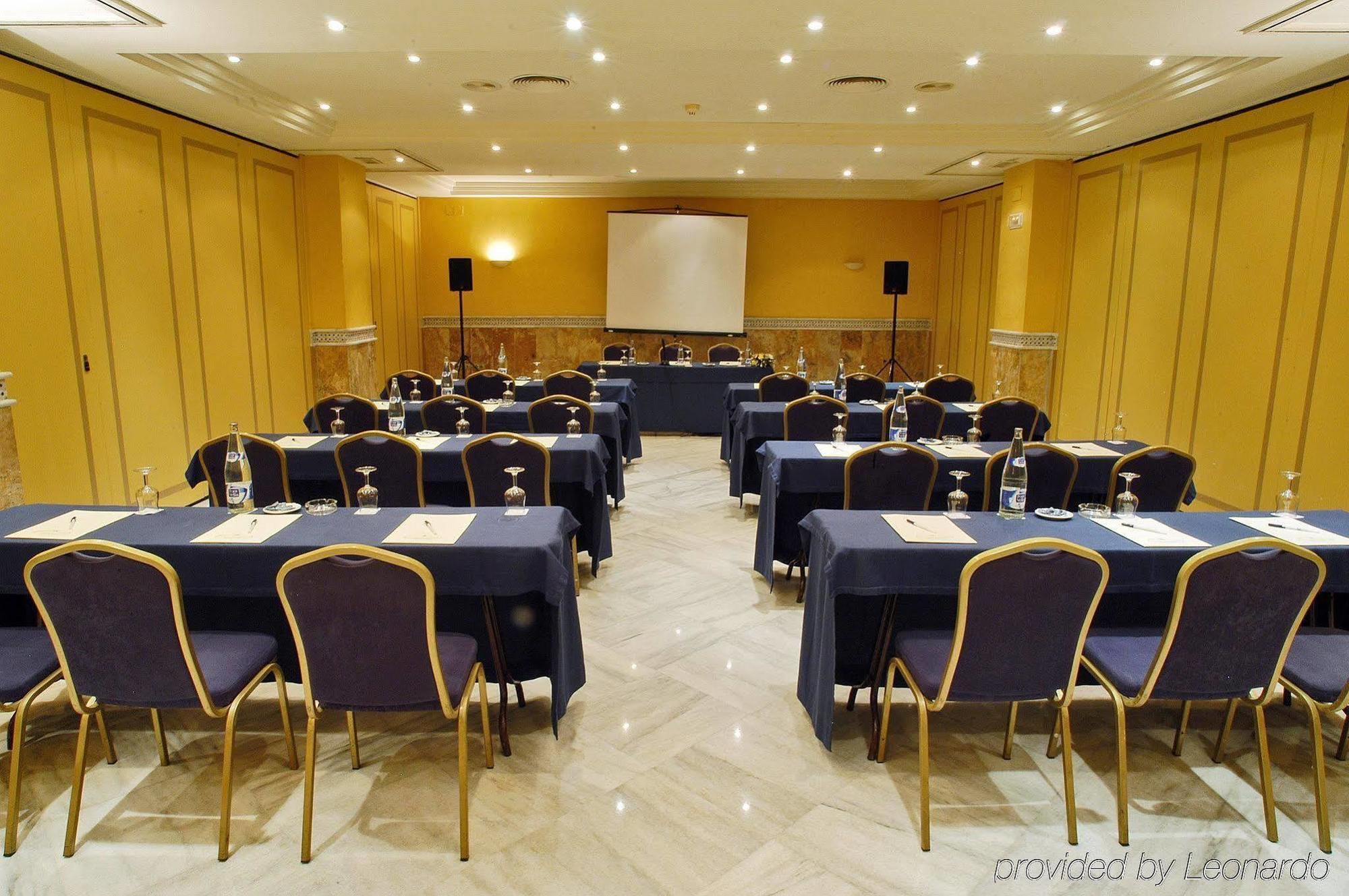 Exe Las Adelfas Córdoba Facilidades foto